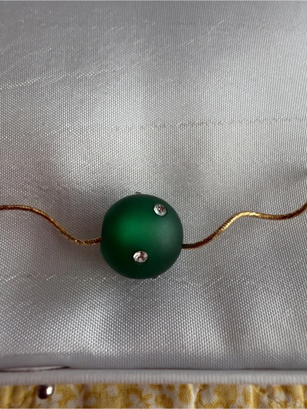 14k Yellow Gold Wavy Choker 16” Necklace with Green Swarovski Bead - Picture 3 of 5